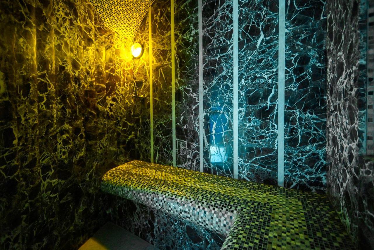 Spa Hotel Grace Forum 예레반 외부 사진