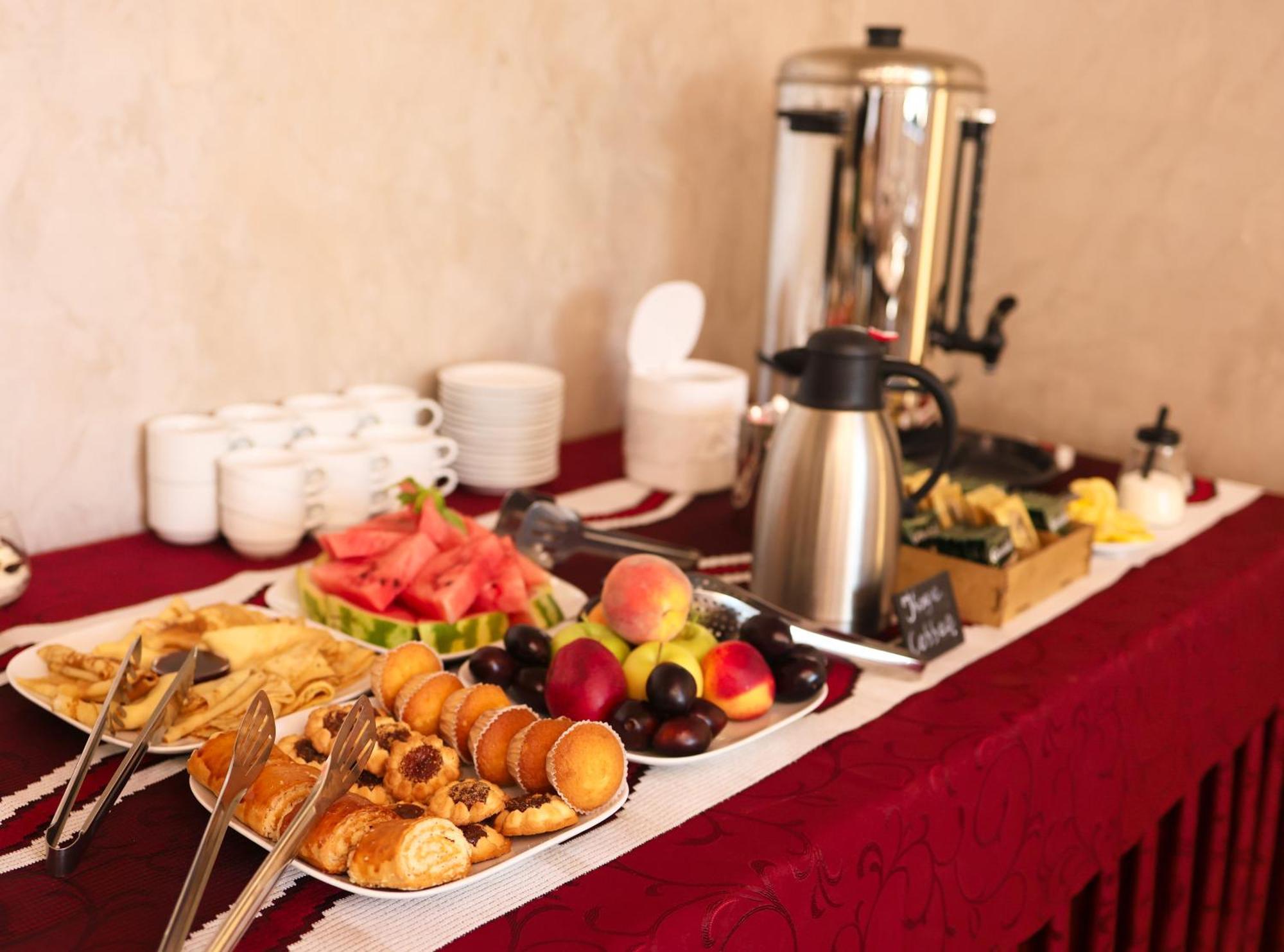 Spa Hotel Grace Forum 예레반 외부 사진