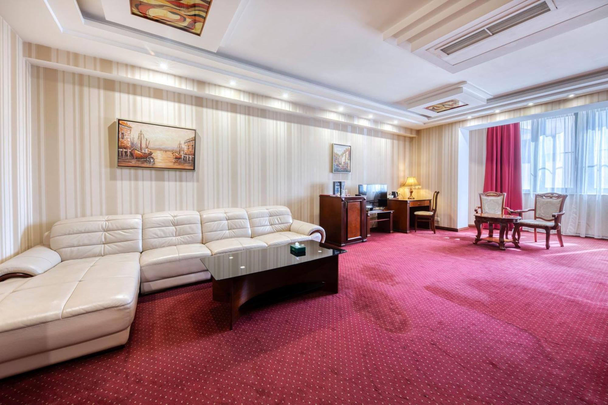 Spa Hotel Grace Forum 예레반 객실 사진