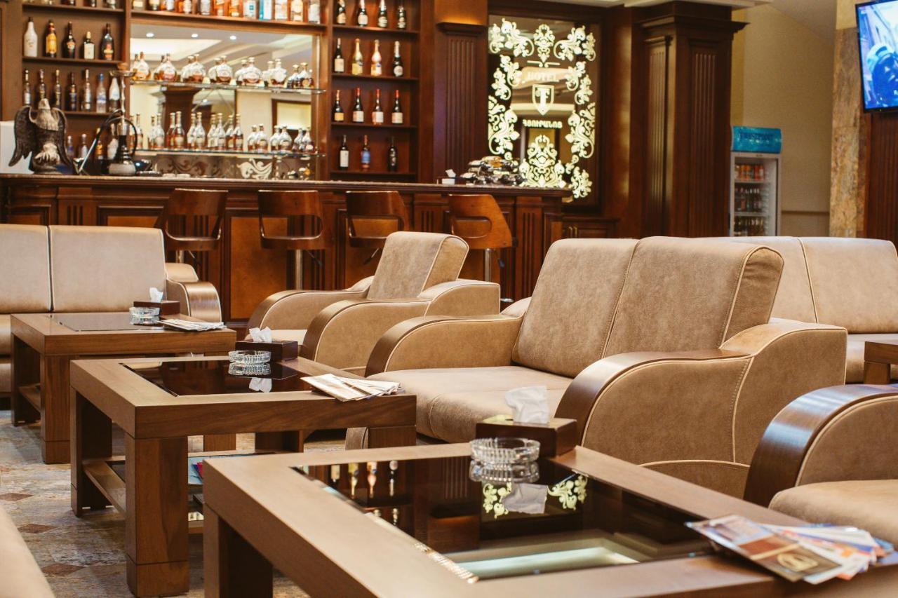 Spa Hotel Grace Forum 예레반 외부 사진